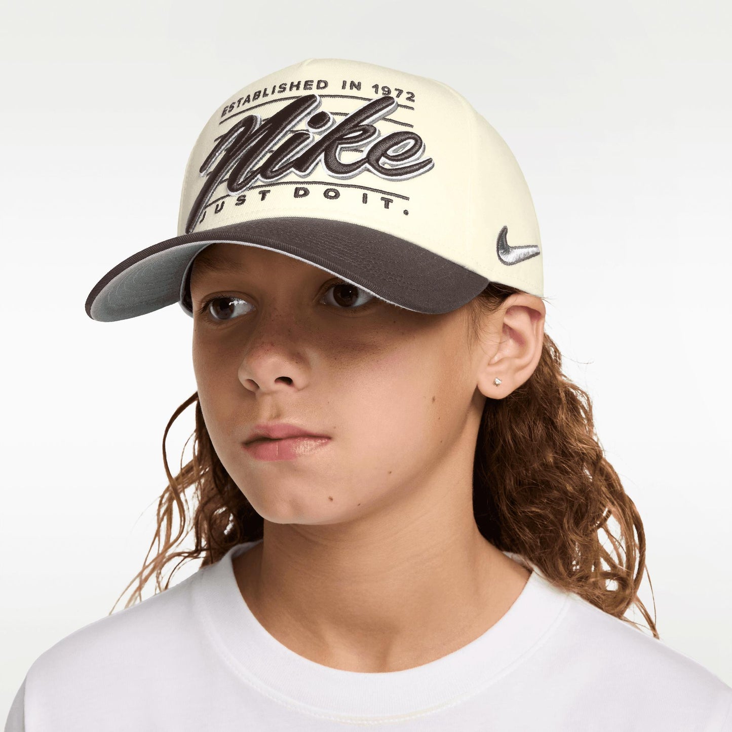 Nike Rise Structured A-Frame Hat Sail - Ironstone - Metallic Silver