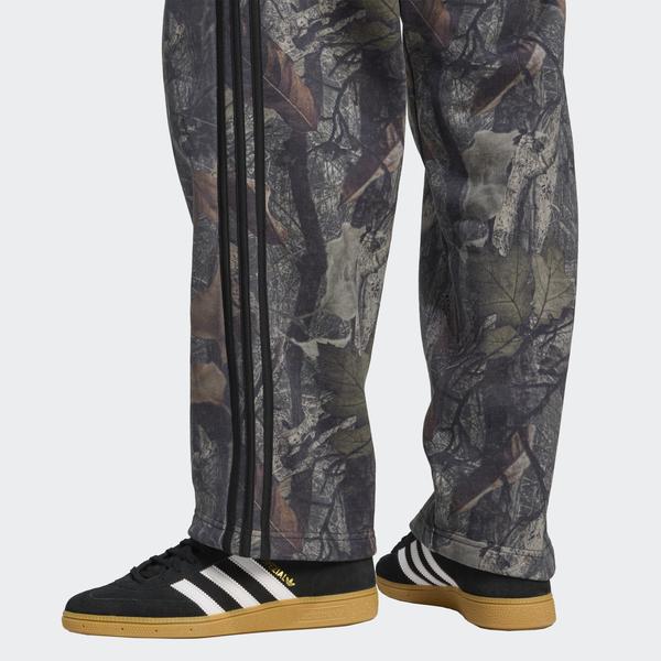 Adidas Camo Sweatpants Black-Black Sheep Skate Shop