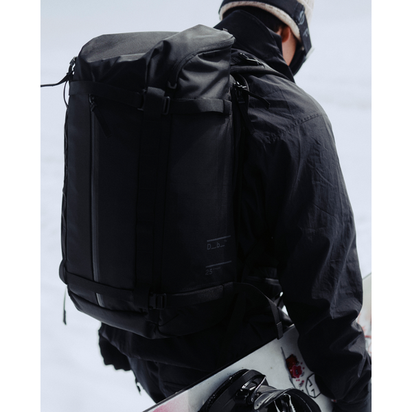 DB Journey Backcountry Backpack 25L Black Out-Black Sheep Skate Shop