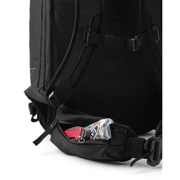 DB Journey Backcountry Backpack 25L Black Out-Black Sheep Skate Shop