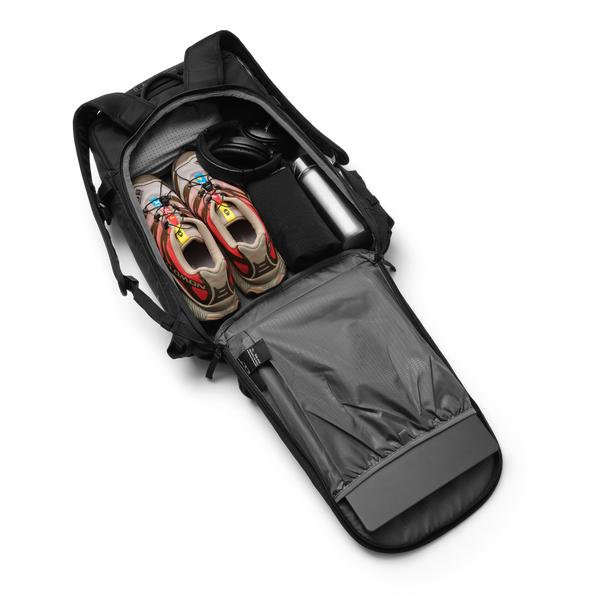 DB Journey Backcountry Backpack 25L Black Out-Black Sheep Skate Shop