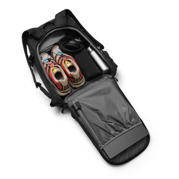 DB Journey Backcountry Backpack 25L Black Out-Black Sheep Skate Shop