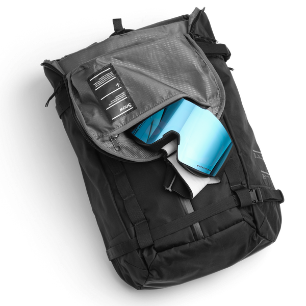 DB Journey Backcountry Backpack 25L Black Out-Black Sheep Skate Shop