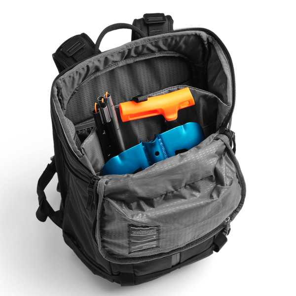 DB Journey Backcountry Backpack 25L Black Out-Black Sheep Skate Shop