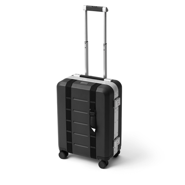 DB Journey Essential Luggage Tag Black Out-Black Sheep Skate Shop