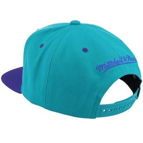 Mitchell & Ness Charlotte Hornets Breakthrough HWC Snapback Hat Teal - Purple-Black Sheep Skate Shop