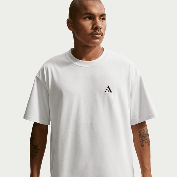 Nike ACG Short Sleeve T-Shirt White – Black Sheep Skate Shop