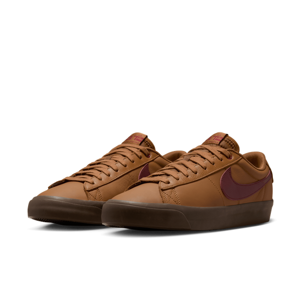 Nike SB Blazer Low PRO GT Light British Tan - Dark Team Red-Black Sheep Skate Shop