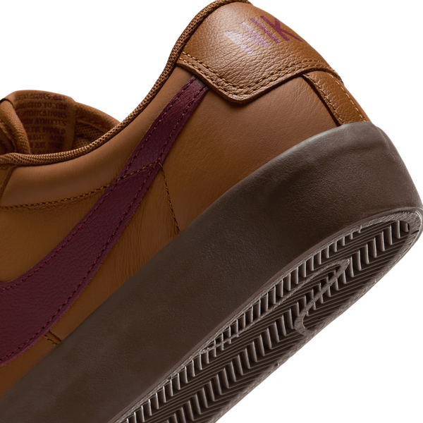 Nike SB Blazer Low PRO GT Light British Tan - Dark Team Red-Black Sheep Skate Shop