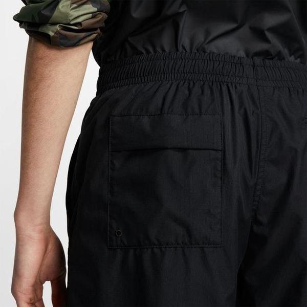 Nike SB Lightweight Hybrid Skate Shorts Black-Black Sheep Skate Shop