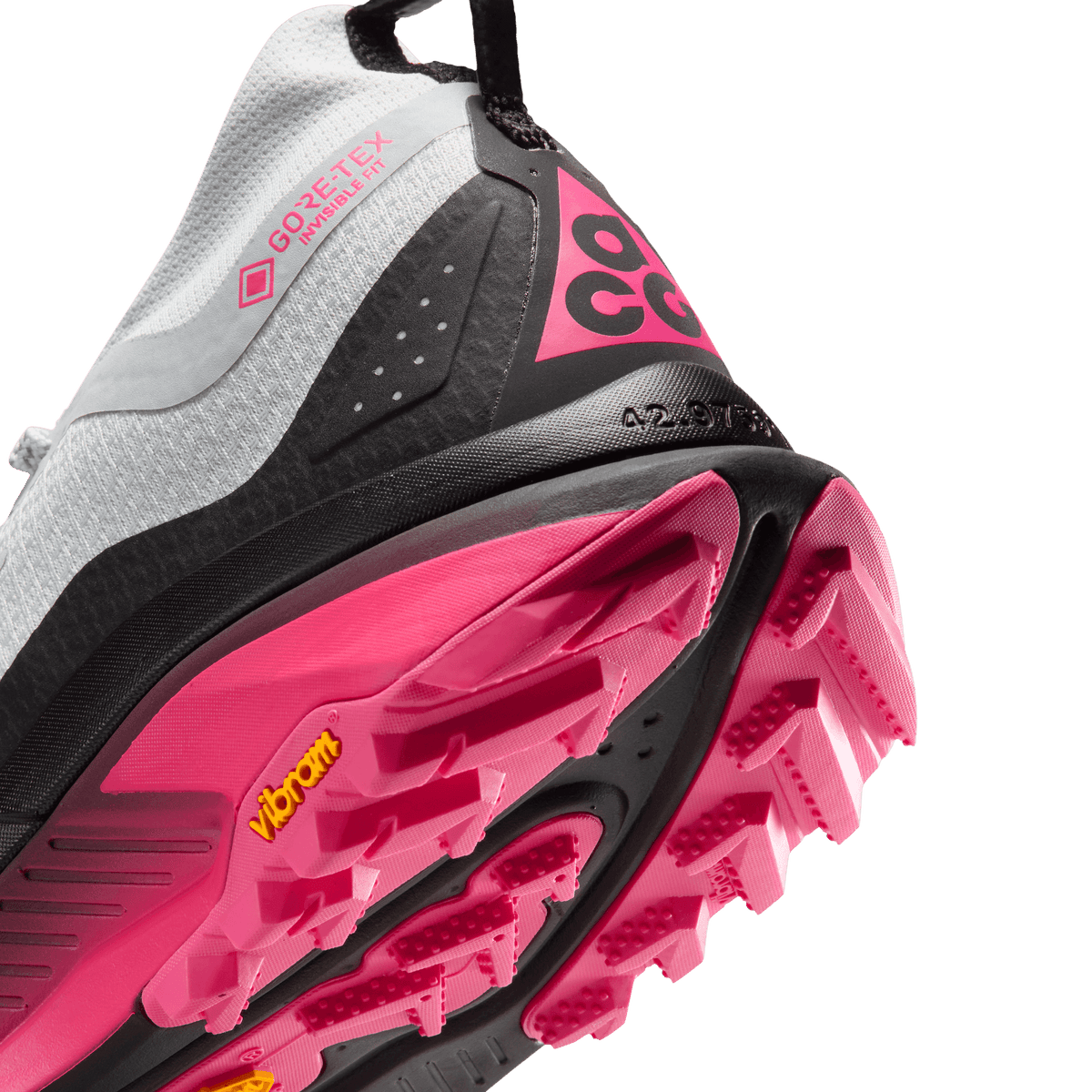 Nike ACG Zegama Trail Gore-Tex Shoe Pure Platinum - Wolf Grey - Black - Hyper Pink