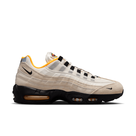 Nike SB "Club 58" FC Pack Air Max 95 Sail - Black - Laser Orange