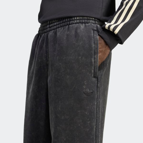 Adidas Vintage Wash Sweatpants Black-Black Sheep Skate Shop