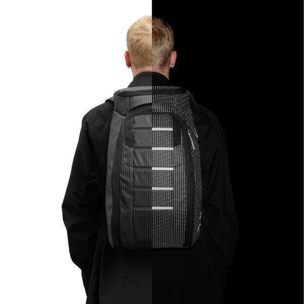 DB Journey Hugger Backpack 25L Reflective Black-Black Sheep Skate Shop