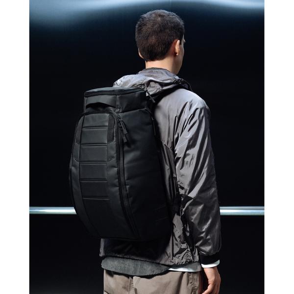 DB Journey Hugger Backpack 30L Reflective Black-Black Sheep Skate Shop