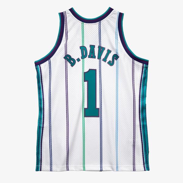 Mitchell & Ness Charlotte Hornets Baron Davis 1999-2000 Swingman Jersey White-Black Sheep Skate Shop