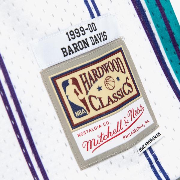 Mitchell & Ness Charlotte Hornets Baron Davis 1999-2000 Swingman Jersey White-Black Sheep Skate Shop