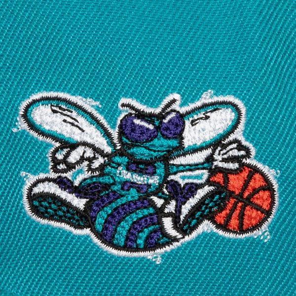 Mitchell & Ness Charlotte Hornets Chain Gang Pro HWC Snapback Hat Teal - Purple-Black Sheep Skate Shop