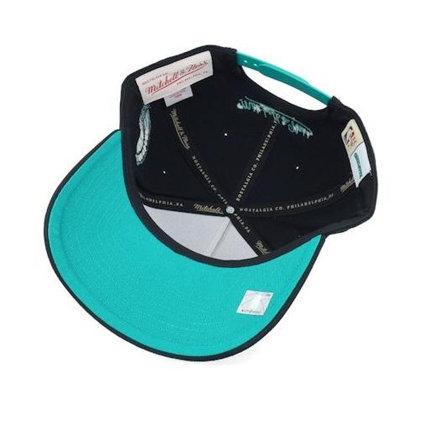 Mitchell & Ness Charlotte Hornets Class Act Pro HWC Snapback Hat Black-Black Sheep Skate Shop