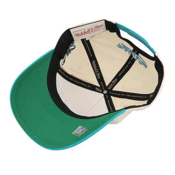 Mitchell & Ness Charlotte Hornets Staggered Zag Pro HWC Snapback Hat Off White-Black Sheep Skate Shop