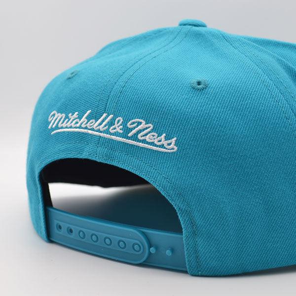 Charlotte Hornets FLANNEL SNAPBACK Grey-Teal Hat by New Era