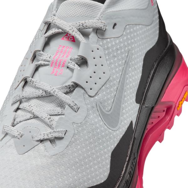 Nike ACG Zegama Trail Gore-Tex Shoe Pure Platinum - Wolf Grey - Black - Hyper Pink-Black Sheep Skate Shop