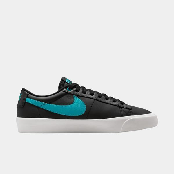 Nike SB – Black Sheep Skate Shop