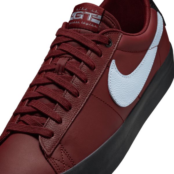 Nike SB Blazer Low PRO GT Dark Team Red - Light Armory Blue-Black Sheep Skate Shop