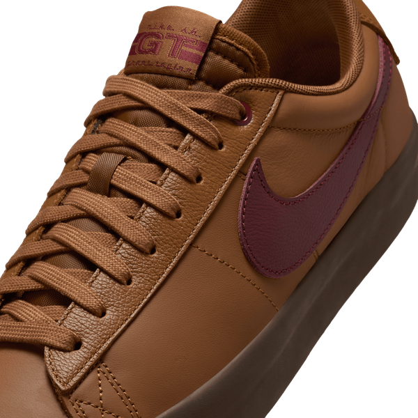 Nike SB Blazer Low PRO GT Light British Tan - Dark Team Red-Black Sheep Skate Shop