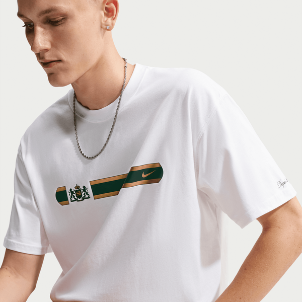 Nike SB Crest Graphic Skate T-Shirt White-Black Sheep Skate Shop