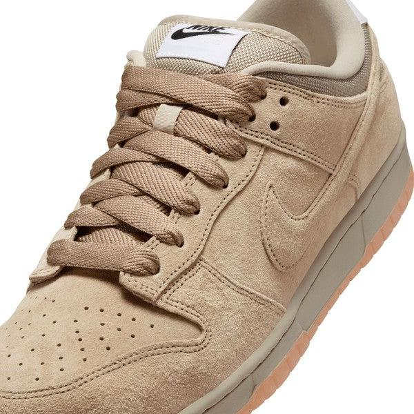 Nike SB Dunk Low Pro B Parachute - Beige-Black Sheep Skate Shop