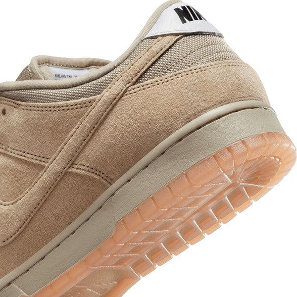 Nike SB Dunk Low Pro B Parachute - Beige-Black Sheep Skate Shop