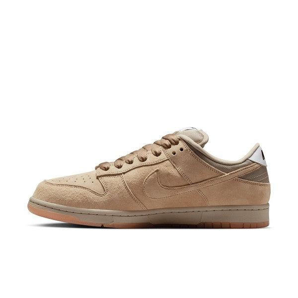 Nike SB Dunk Low Pro B Parachute - Beige-Black Sheep Skate Shop