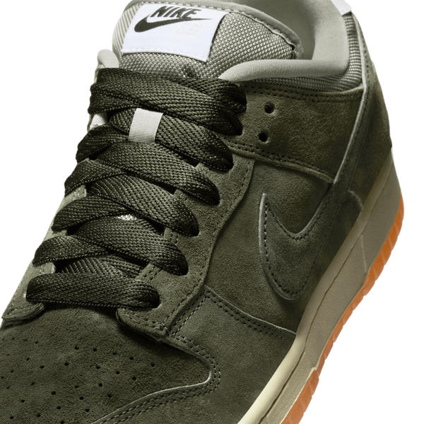 Nike SB Dunk Low Pro B Sequoia - Light Army - White-Black Sheep Skate Shop