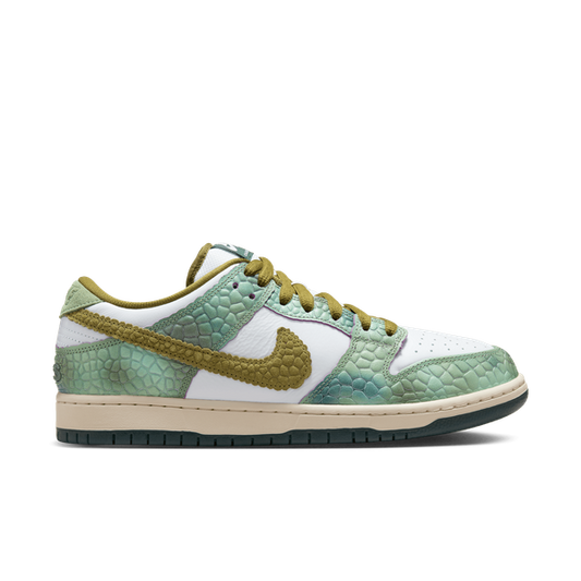 Nike SB Dunk Low Pro QS "Chameleon" Oil Green-Desert Moss - White-Black Sheep Skate Shop