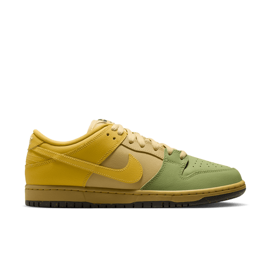 Nike SB "Hatch Chile" Dunk Low Pro WC Saffron Quartz - Pear-Black Sheep Skate Shop