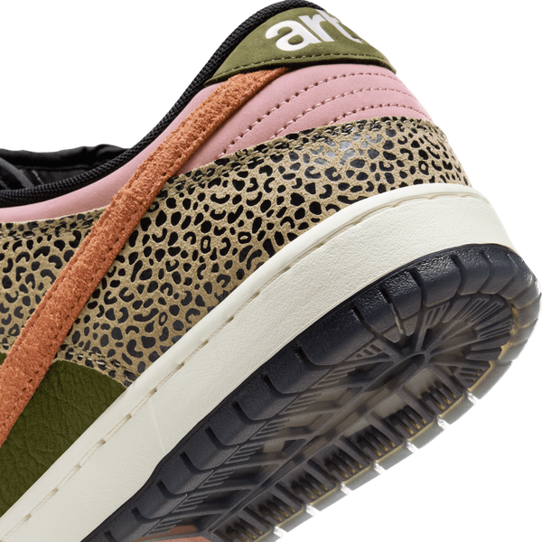 Nike SB x Arts & Rec Dunk Low Pro QS Khaki - Amber - Rough Green - Rust Pink-Black Sheep Skate Shop