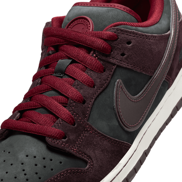 Nike SB x Riot Dunk Low Pro QS Mahogany - Dark Beetroot - Team Red - Sail-Black Sheep Skate Shop